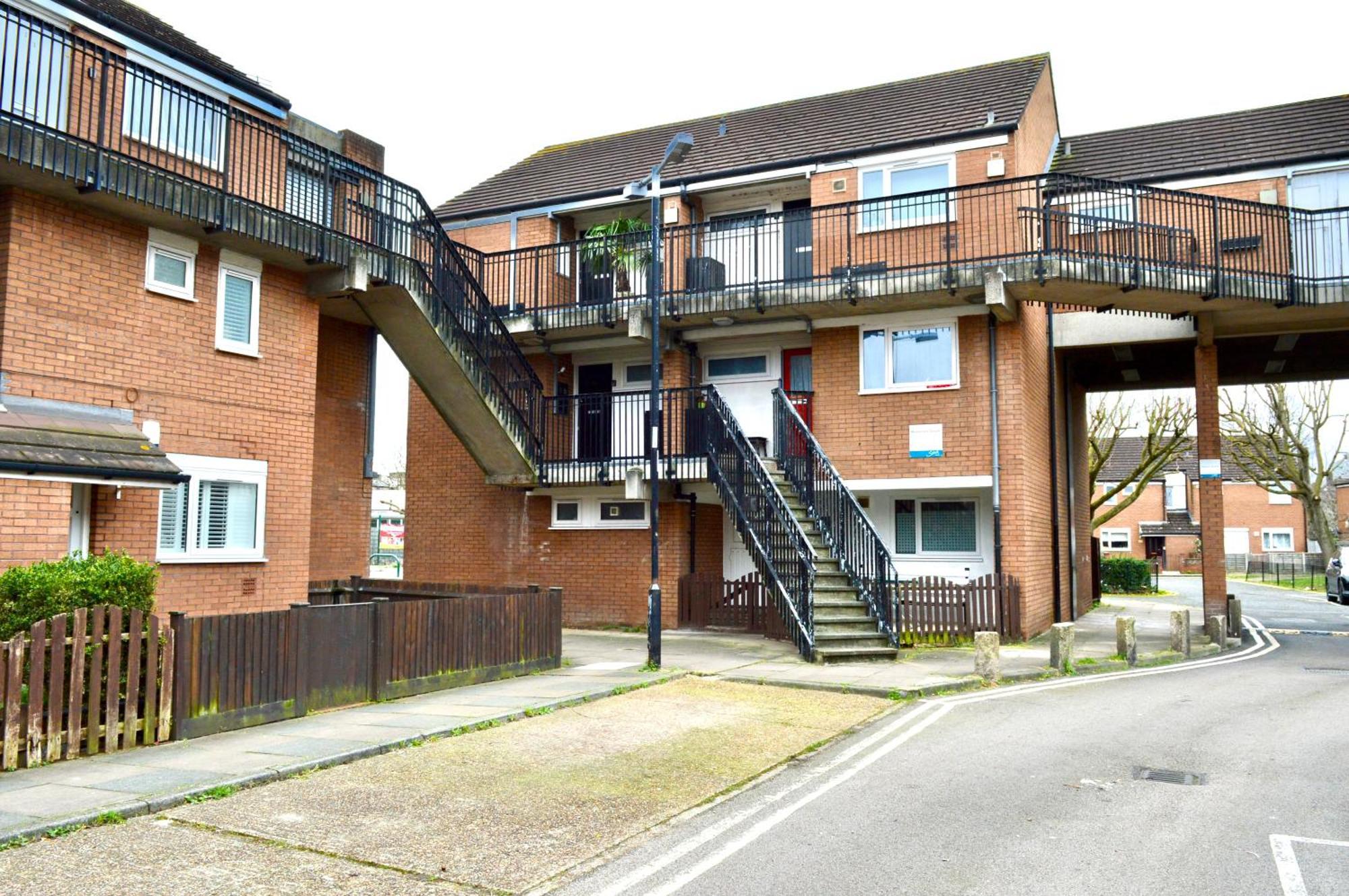 Stunning Apartment, Sleeps 4, Central London, 1 Bedroom, Zone 1, Kennington - Open For Business Stays, Long Stays And Families Relocating Dış mekan fotoğraf